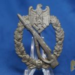 Infantry Assault badge By Frank & Reif, Hollow back