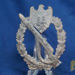 Infantry Assault badge in Silver