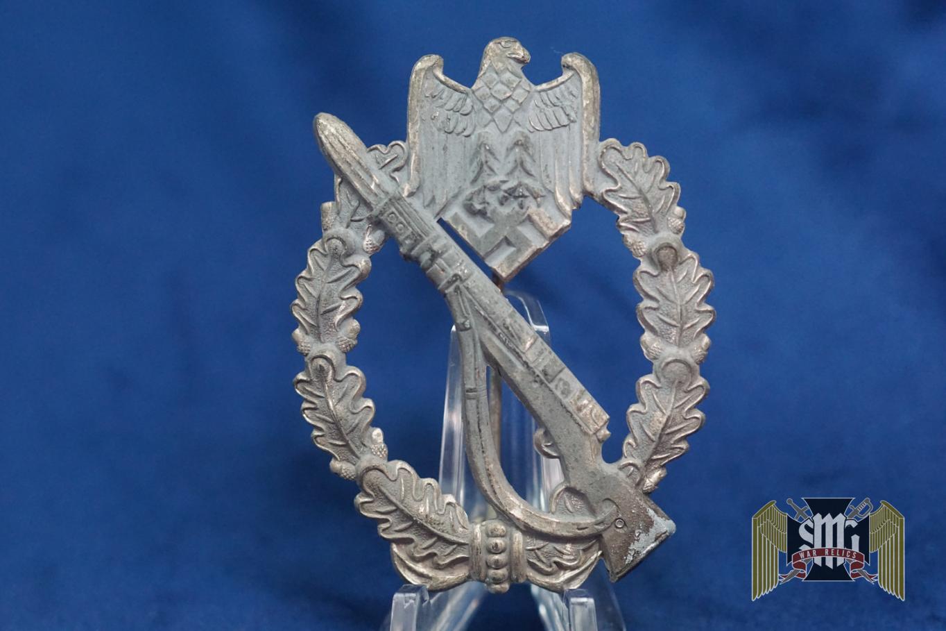 Infantry Assault badge in Silver