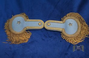Epaulettes French Made General rank?